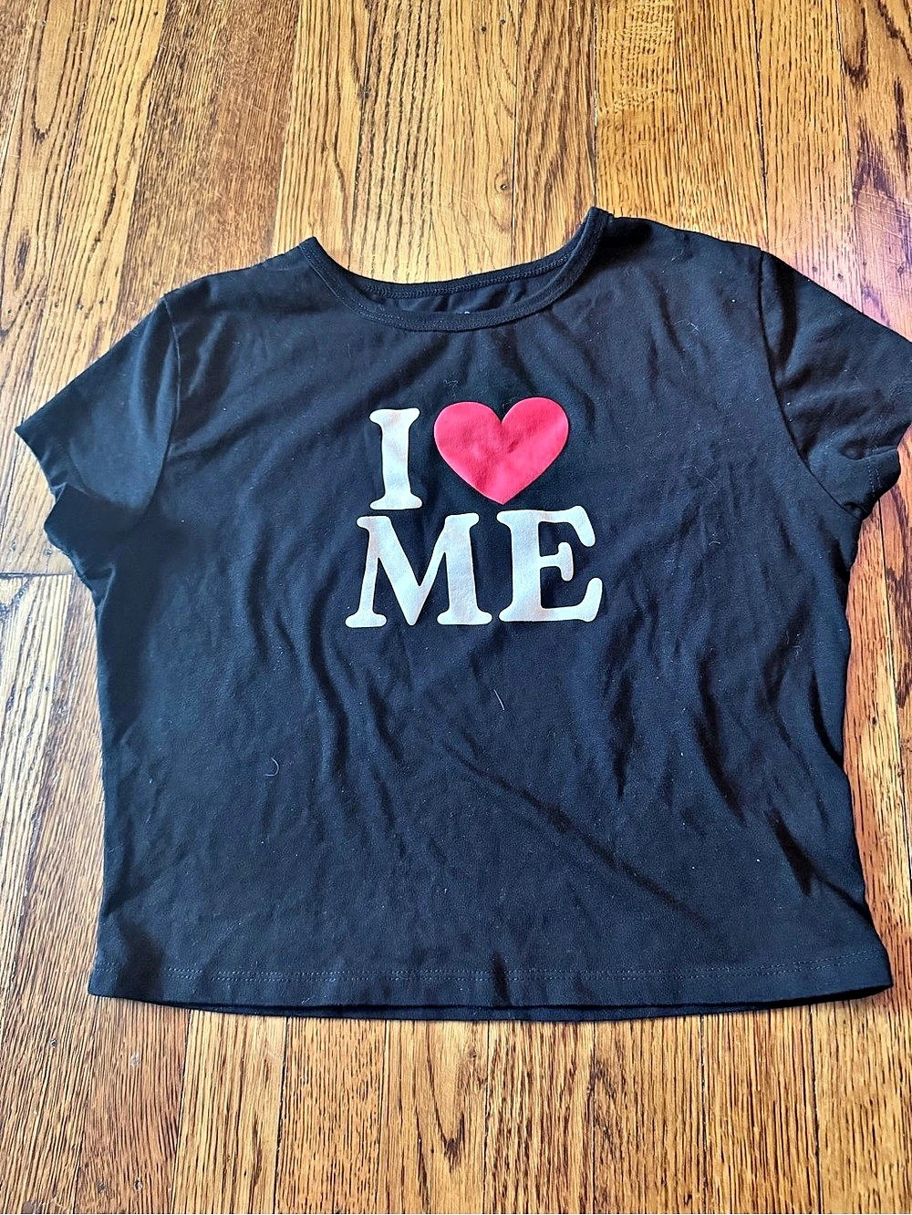 Orange Kiss I Love Me Graphic Cropped Tee Black & Red Large